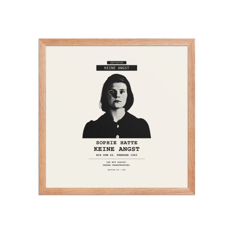 Sophie Scholl – Gerahmtes Poster auf verbessertem mattem Papier · Red Oak · enhanced-matte-paper-framed-poster-(in)-red-oak-16x16-front-6aa05abdebb1c.png