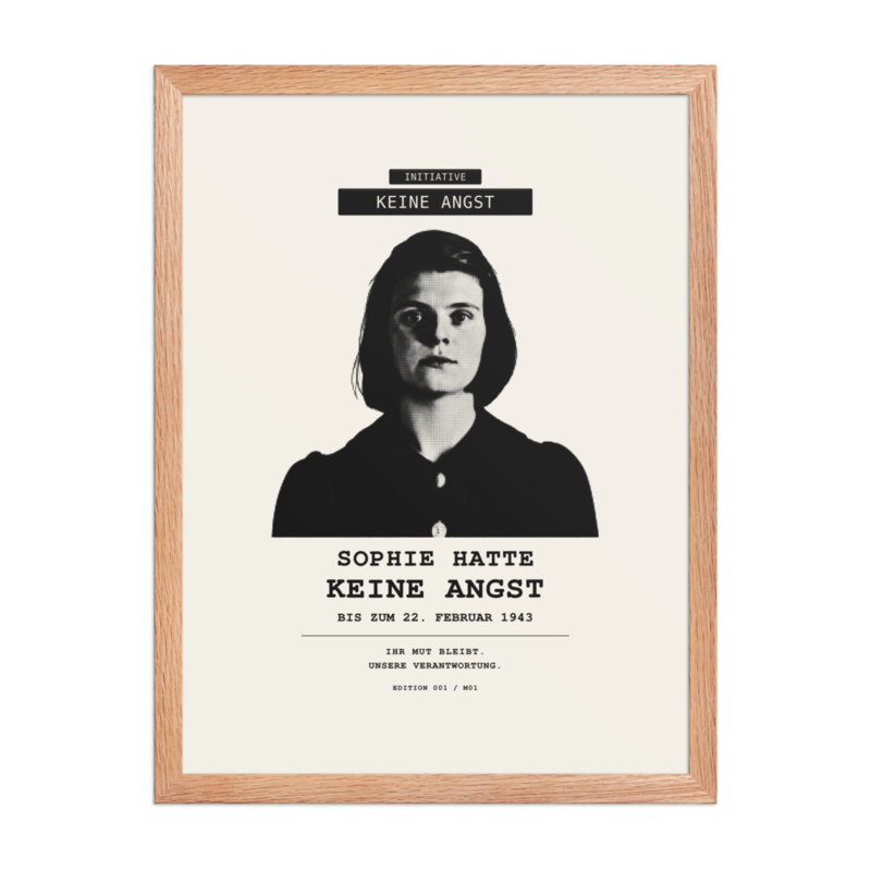 Sophie Scholl – Gerahmtes Poster auf verbessertem mattem Papier · Red Oak · enhanced-matte-paper-framed-poster-(in)-red-oak-18x24-front-6aa05ad388709.png