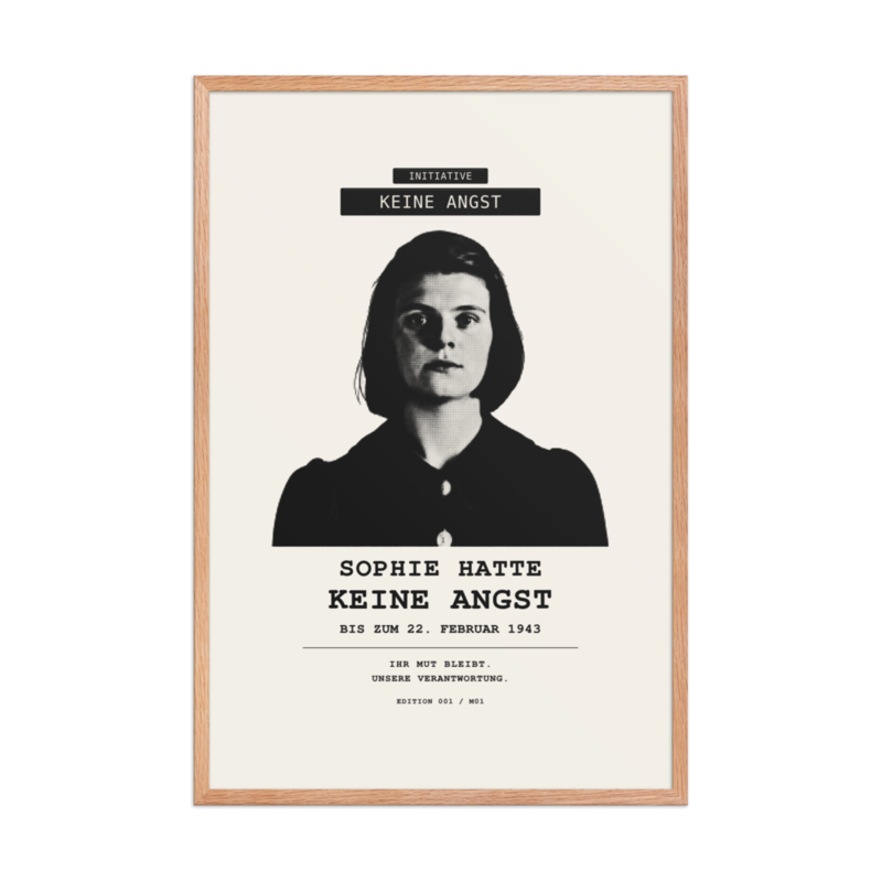 Sophie Scholl – Gerahmtes Poster auf verbessertem mattem Papier · Red Oak · enhanced-matte-paper-framed-poster-(in)-red-oak-24x36-front-6aa05ad3eb88a.png
