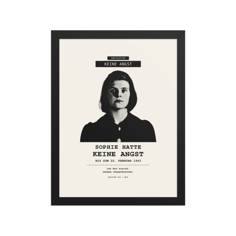 Sophie Scholl – Gerahmtes Poster auf verbessertem mattem Papier · Black · enhanced-matte-paper-framed-poster-(in)-black-12x16-front-6aa05a316bdd9.png