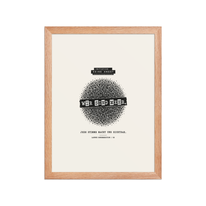 Sonderedition „Wir sind mehr“ – Gerahmtes Poster auf verbessertem mattem Papier · Red Oak · enhanced-matte-paper-framed-poster-(in)-red-oak-12x16-front-6aa1ac35bf4dc.png