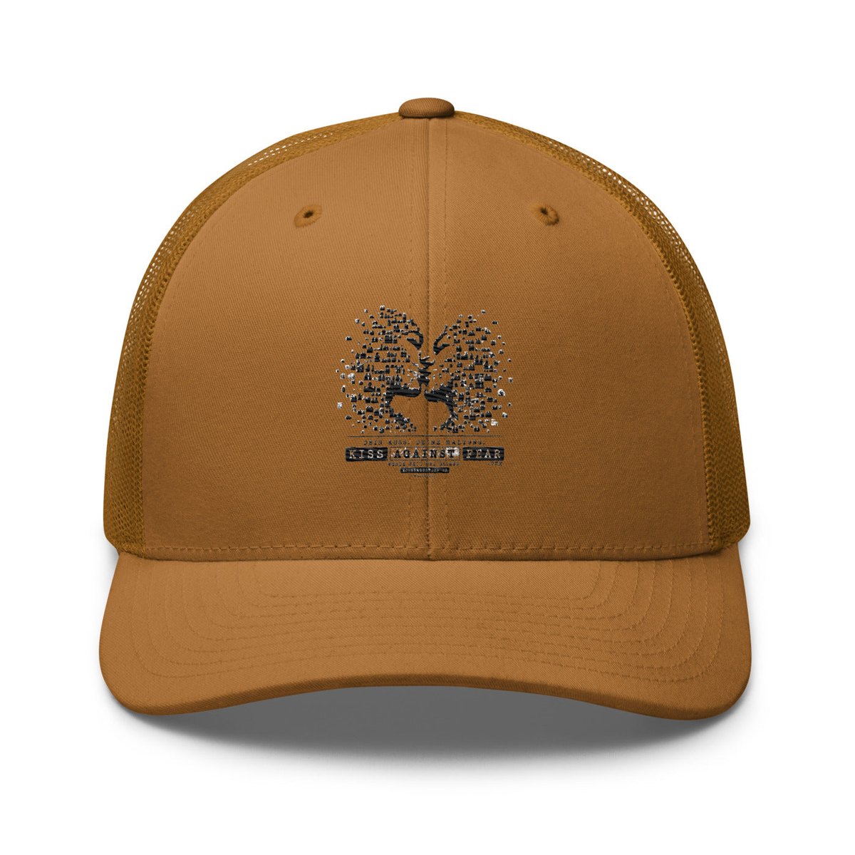 Kiss Against Fear – Deutsch – Retro-Trucker-Cap – Caramel – großes Original-Stickmotiv