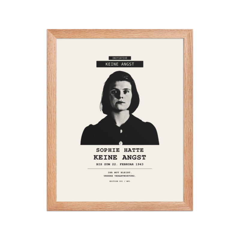 Sophie Scholl – Gerahmtes Poster auf verbessertem mattem Papier · Red Oak · enhanced-matte-paper-framed-poster-(in)-red-oak-11x14-front-6aa05a8ddbde8.png