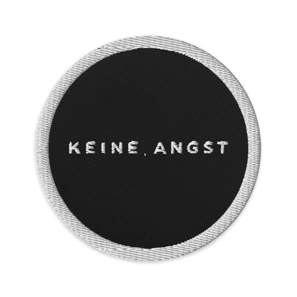 KA Studio Color P516 – Black / Circular ⌀3 in / V12981 – Vorderansicht | Originalmotiv | Artwork COLLAGE v3