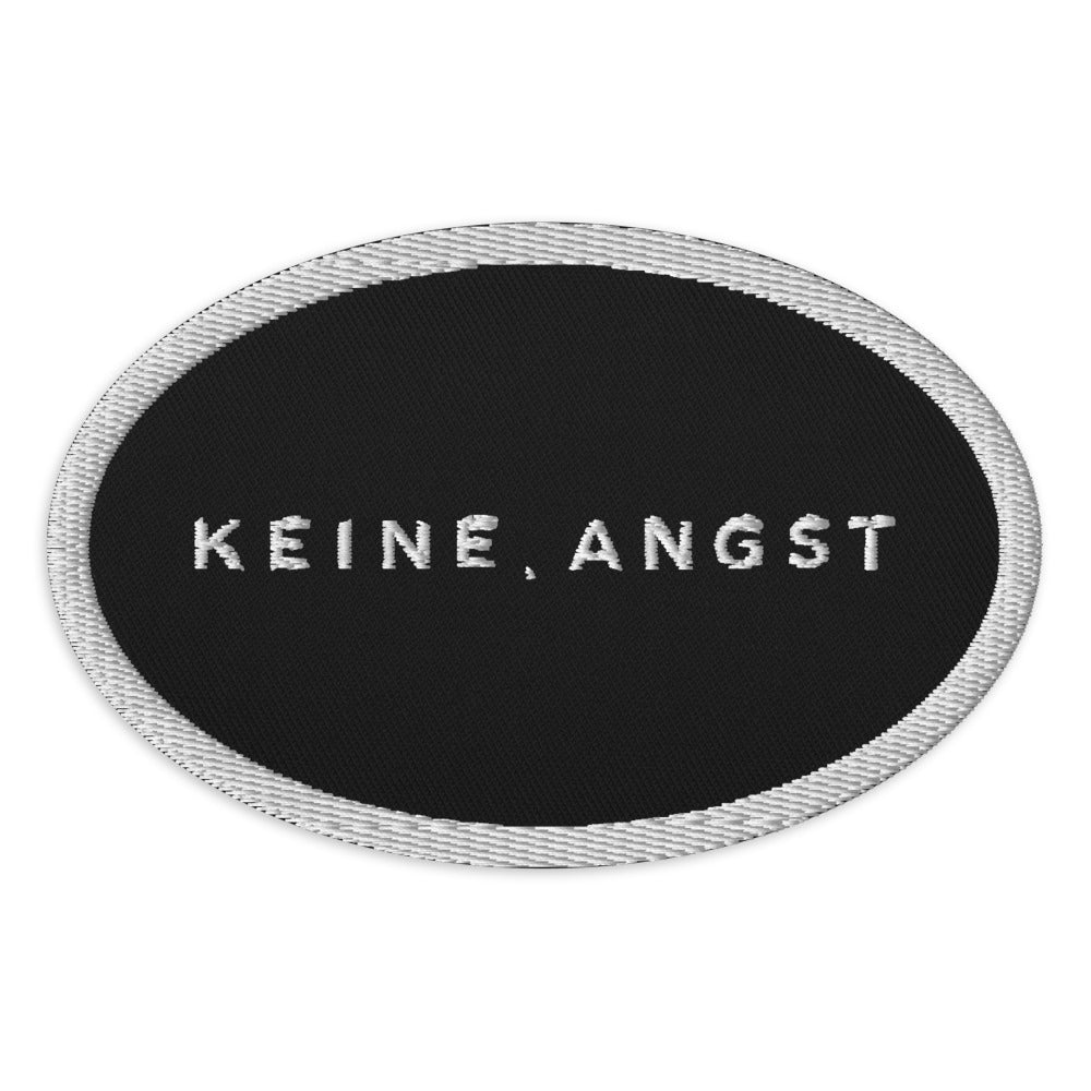 KA Studio Color P516 – Black / Oval 4″×2.6″ / V15736 – Vorderansicht | Originalmotiv | Artwork COLLAGE v3
