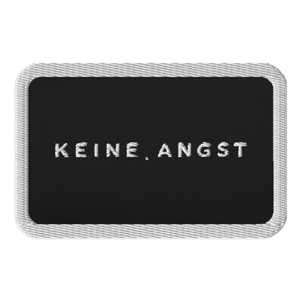 KA Studio Color P516 – Black / Rectangle 3.5″×2.25″ / V15563 – Vorderansicht | Originalmotiv | Artwork COLLAGE v3