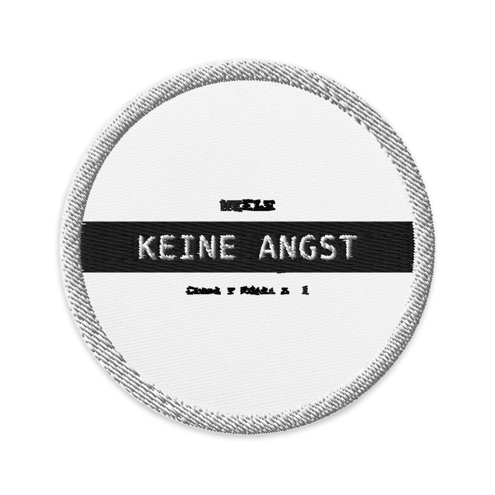 Neele – Gestickte Aufnäher · White · Vorderansicht | Originalmotiv