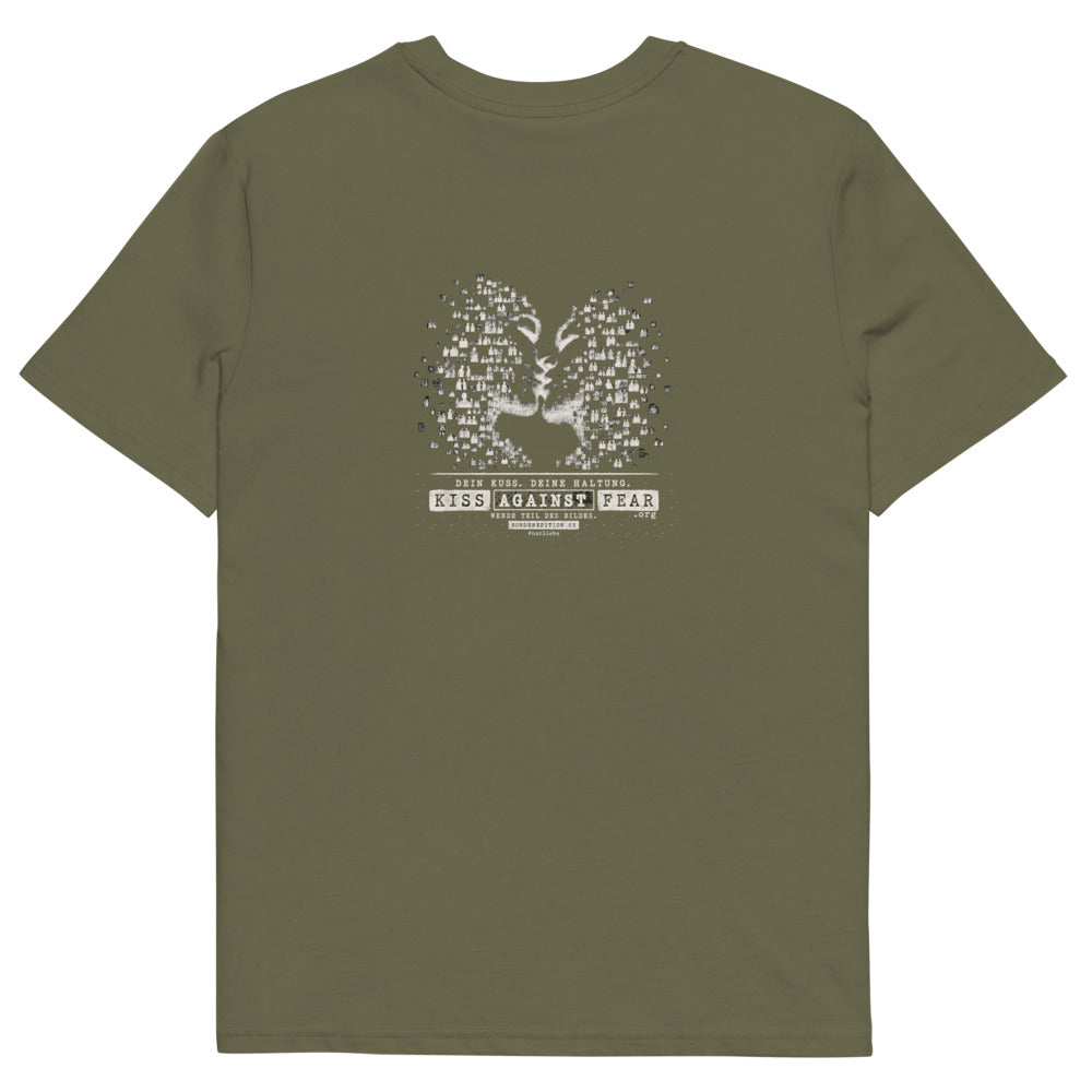Kiss Against Fear – Deutsch – Unisex T-Shirt aus Bio-Baumwolle Creator 2.0 – Khaki – Rückansicht | Originalmotiv