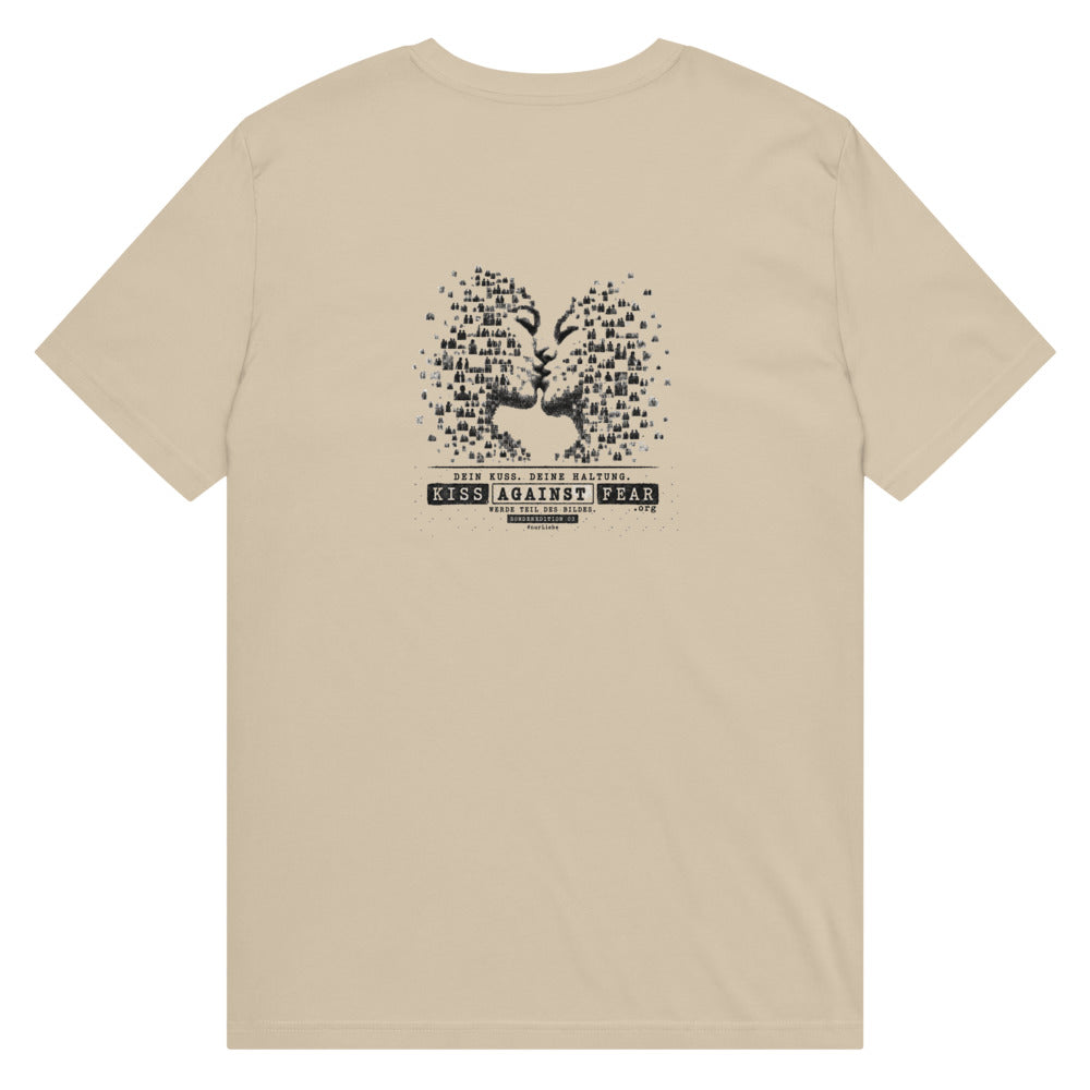 Kiss Against Fear – Deutsch – Mittelschweres Unisex Bio-T-Shirt – Desert Dust – Rückansicht | Originalmotiv